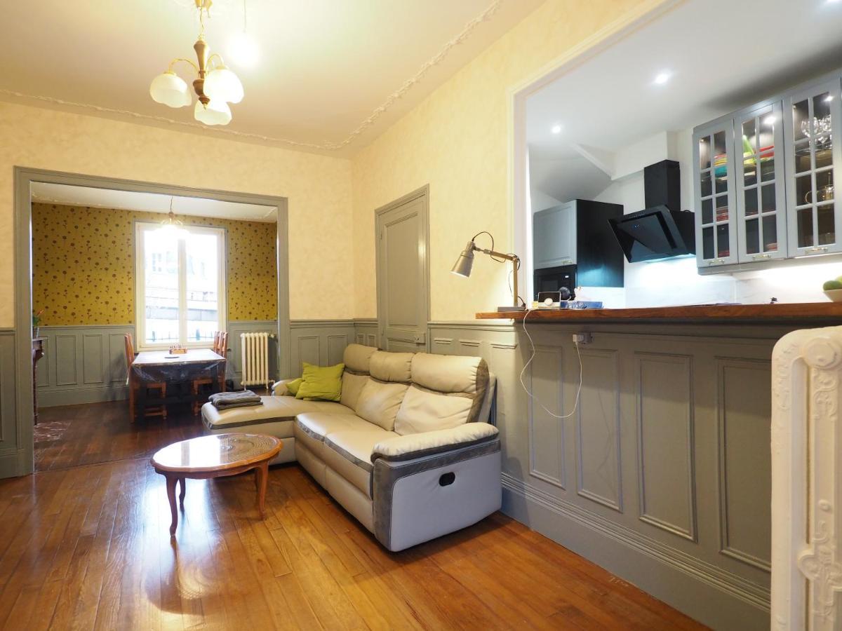 Elegant Bourgeoise Style House With Garden Villa Laon Bagian luar foto